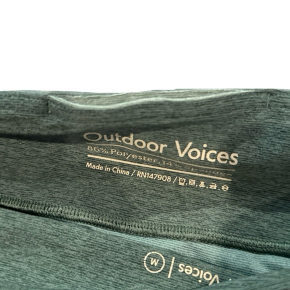 Outdoor Voices Colorblock Two Toned Green Leggings Size Medium NWOT - Picture 6 of 6